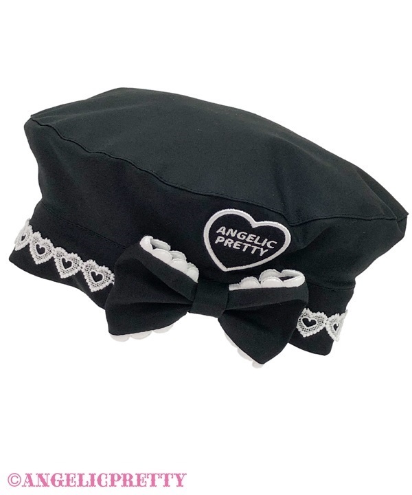 Heart Patch Beret - Black - Click Image to Close