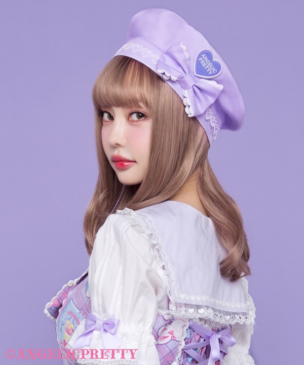 Heart Patch Beret - Lavender